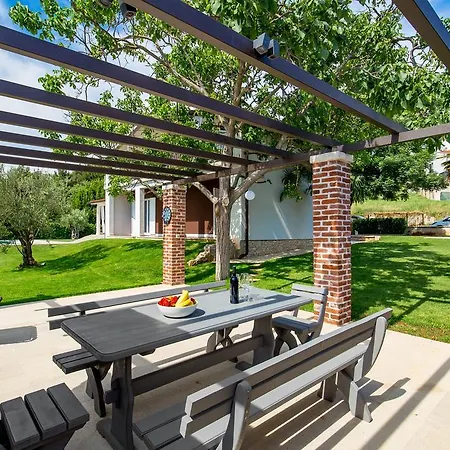 Parenzana * Višnjan